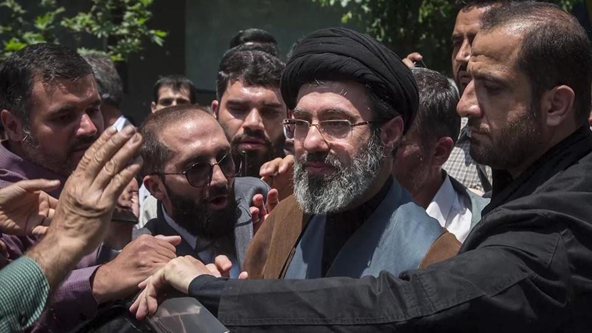İran dini lideri Hamaney: ABD eski konumunda değil