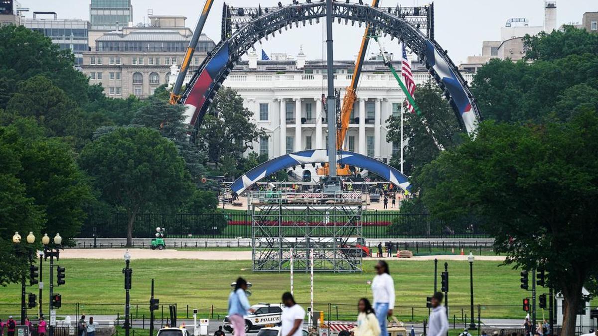 Yumruklar Trump için: Beyaz Saray'da 'kafes dövüşü' hazırlığı başladı