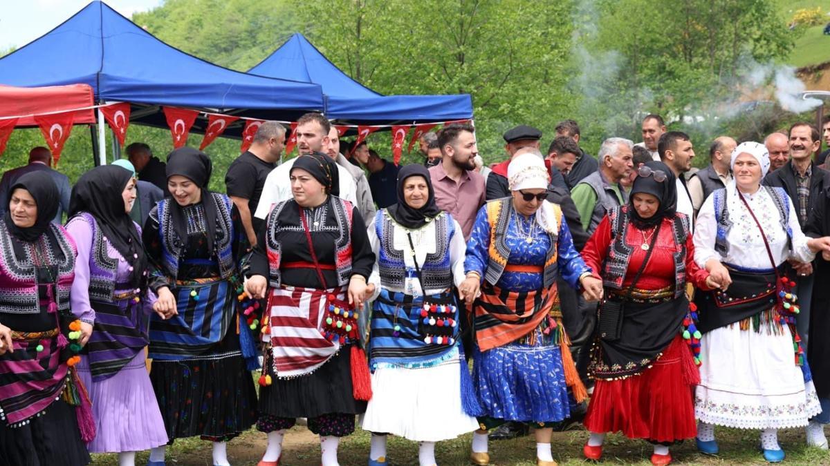 Trabzon'da Hıdırellez Şenliği düzenlendi