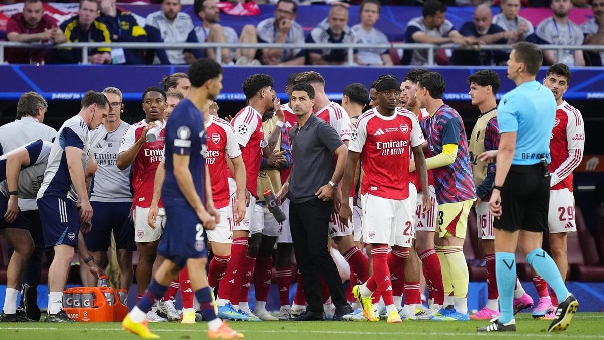 Arsenal, UEFA finallerinde 6'da 0 çekti