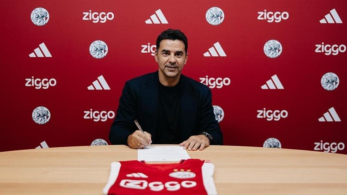 Ajax, Girona ile küme düşen Michel'i göreve getirdi
