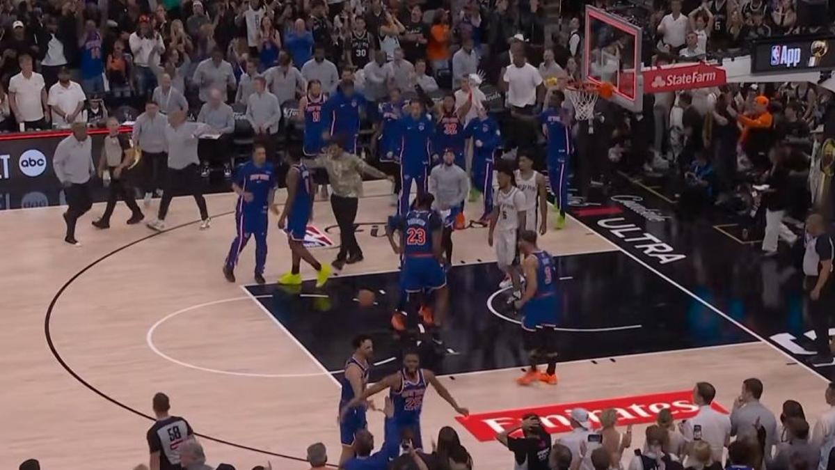 New York Knicks, NBA finalinde büyük avantaj elde etti