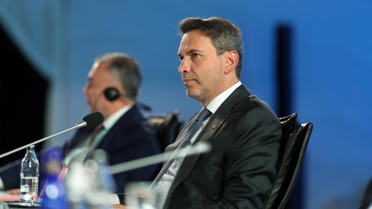 20 milyar dolarlık 2030 hedefi: Alparslan Bayraktar'dan net 