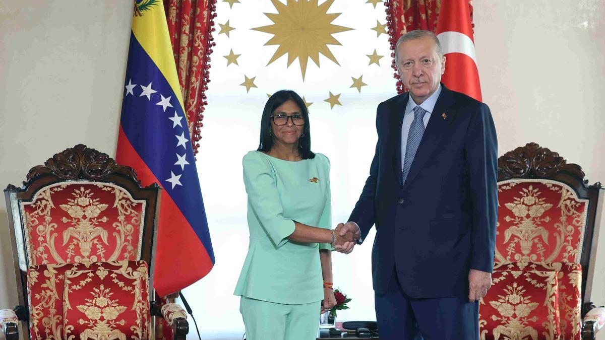 Venezuela Geçici Devlet Başkanı Rodriguez, İstanbul'dan bu videolu paylaşımı yaptı