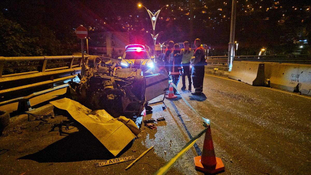Otomobil, beton bariyere ve otomobile çarpıp takla attı: 1 yaralı