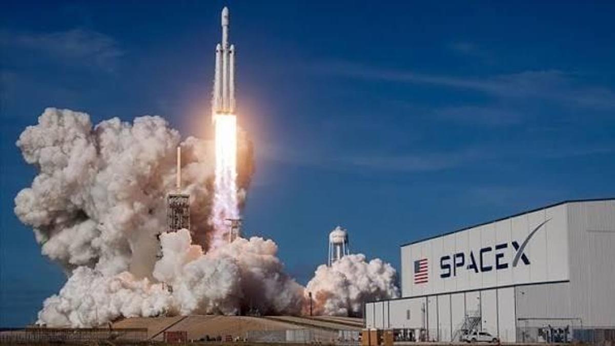 SpaceX halka arzına rekor ilgi! Talep 250 milyar doları aştı