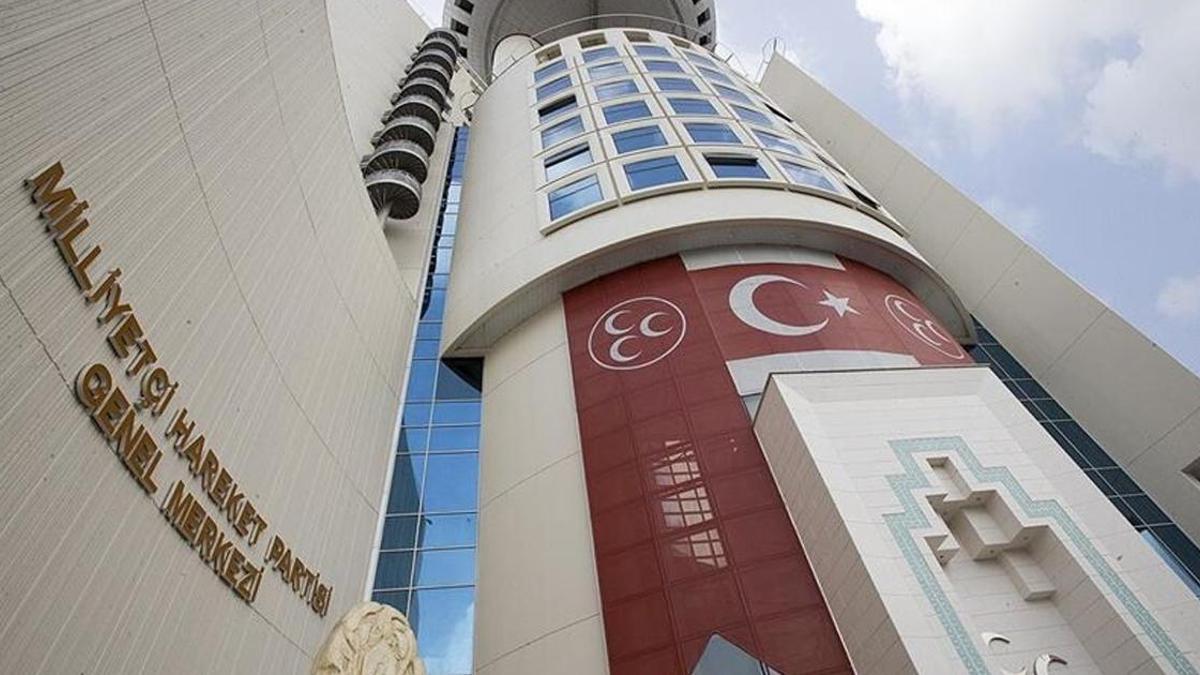 MHP Manisa İl Teşkilatı feshedildi