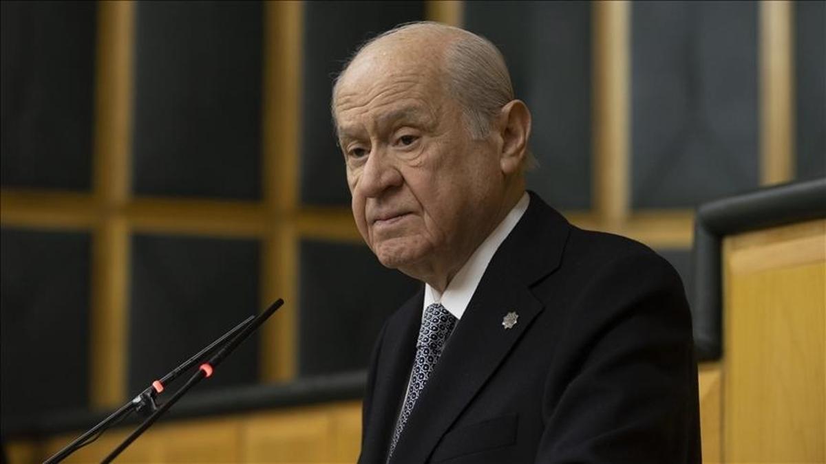 Bahçeli'den CHP'ye eleştiri: Sel önünde kütük kapm