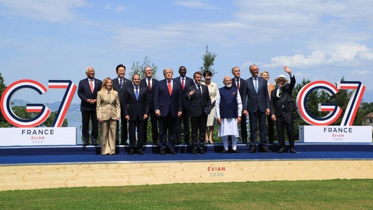 SON DAKİKA... G7 Zirvesi başladı: Masada iki kritik başlık var! Trump hakkında konuşurken açık mikrofona yakalandılar....