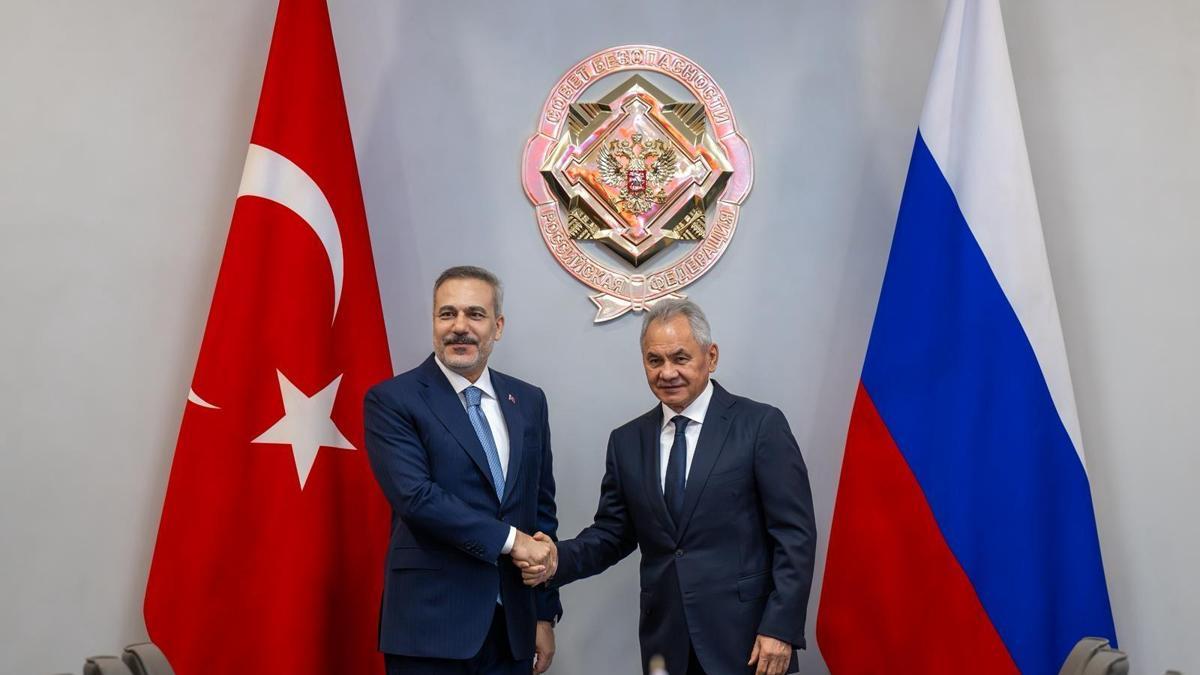 SON DAKİKA... Dışişleri Bakanı Hakan Fidan'dan önemli görüşmeler
