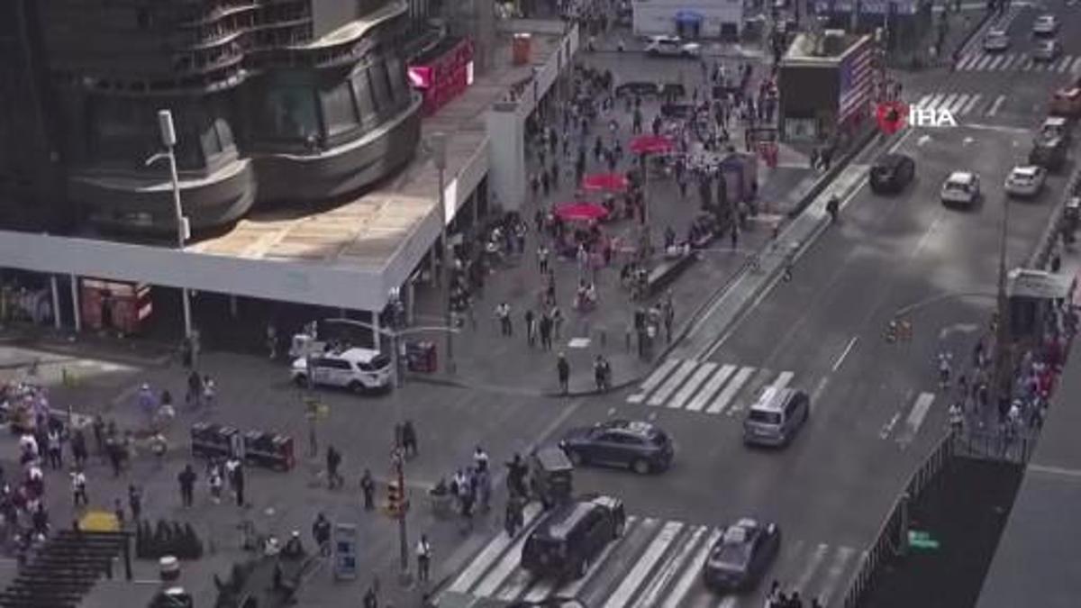 Times Meydanı’nda korku dolu anlar: Silah sesleri paniğe yol açtı