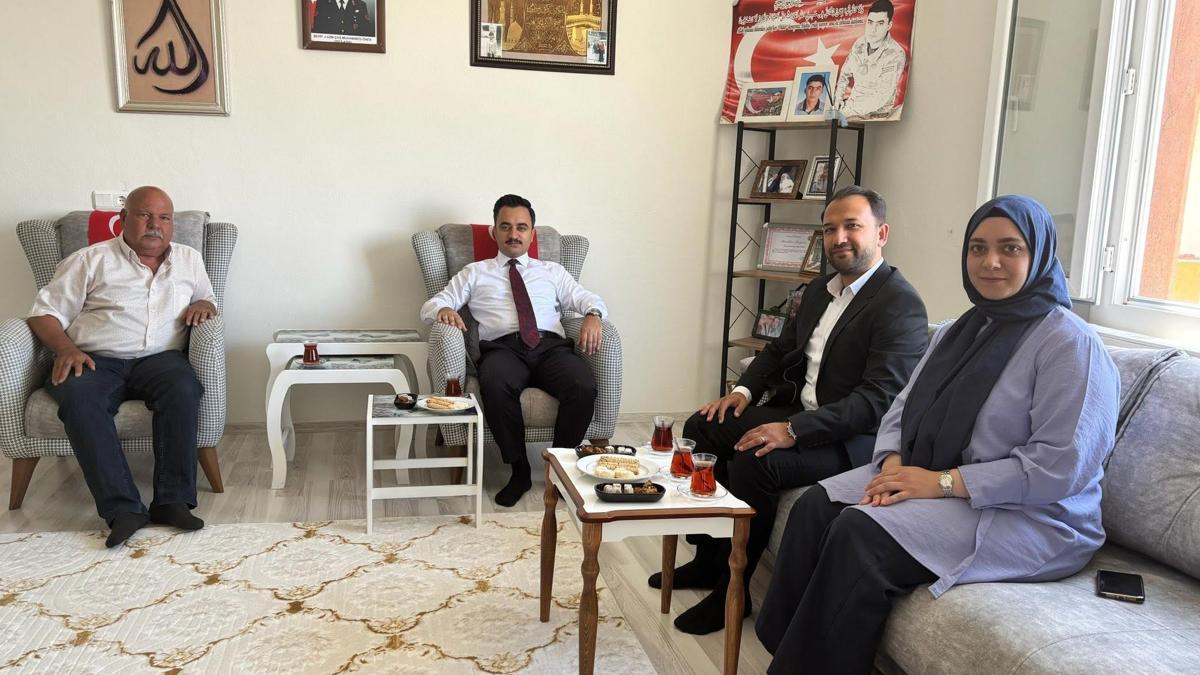 Nurdağı Kaymakamı Erciyas’tan şehit ailesine Babalar Günü ziyareti