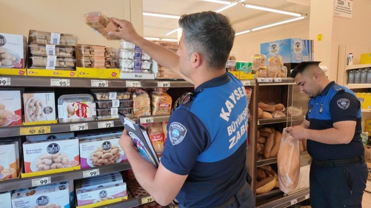 Zabıta ekipleri, zincir marketlerde denetim yaptı