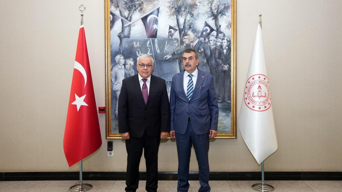 Bakan Tekin, Rusya ve Mısır büyükelçilerini kabul etti