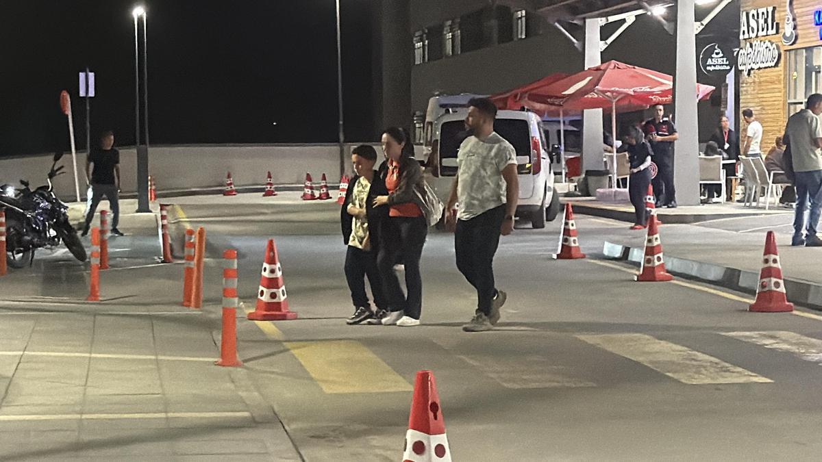 Okulda dağıtılan tavuklu pilav sonrası 84’ü öğrenci 98 kişi rahatsızlandı
