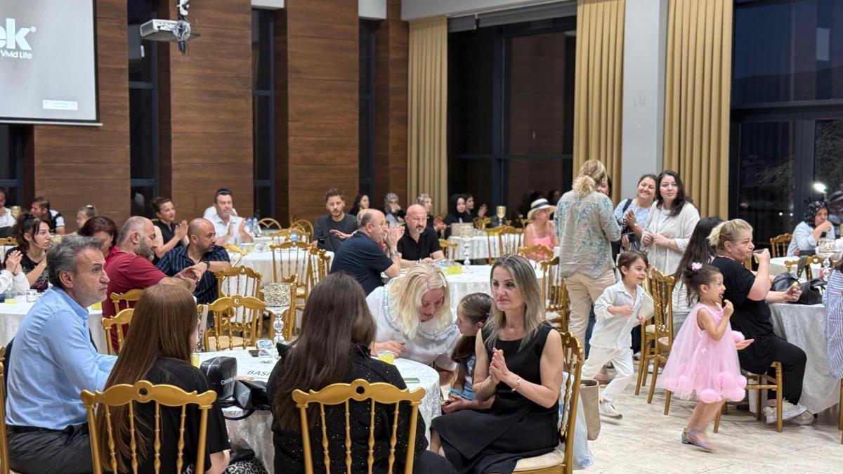 Karabük'te "Batı Karadeniz Starını Arıyor" ses yarışması yapıldı
