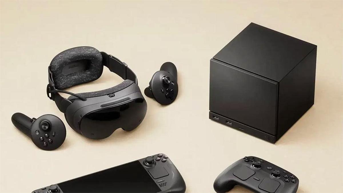Steam Machine’ın fiyatını açıkladı