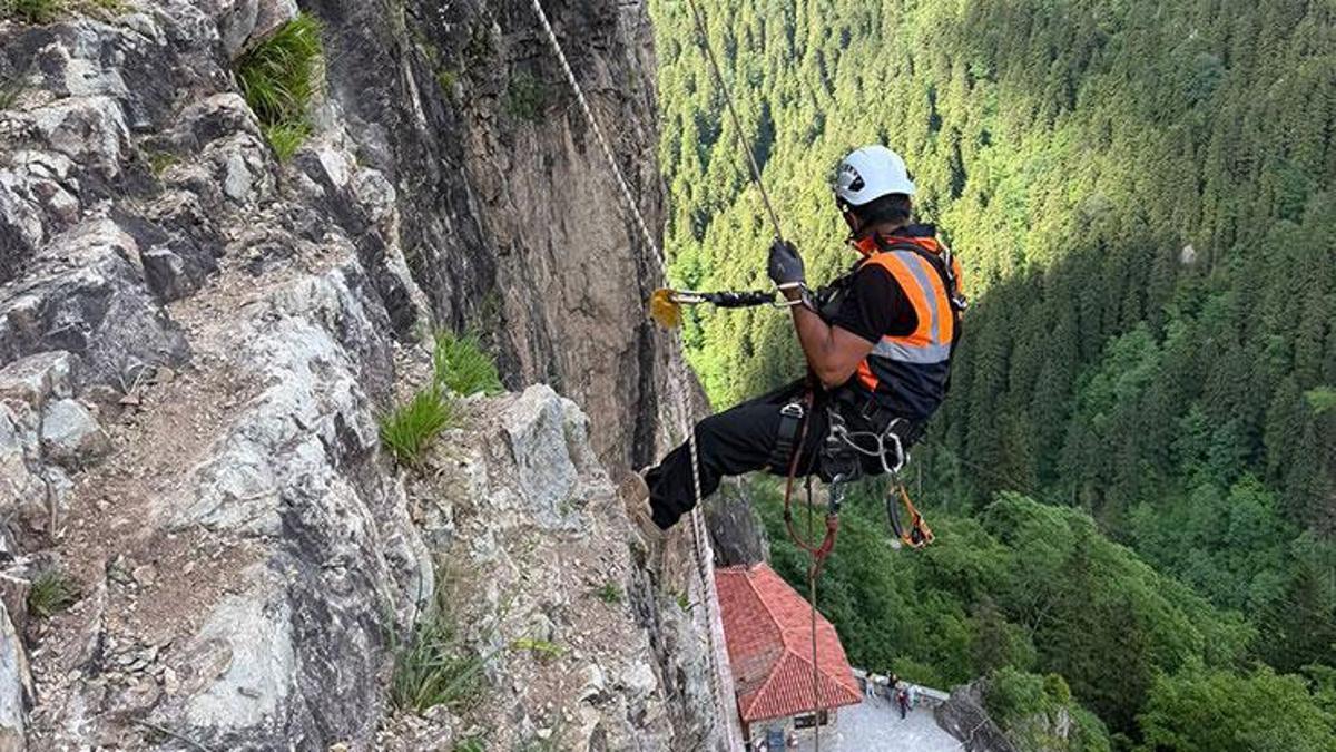 Sümela Manastırı'nın genel görünümü