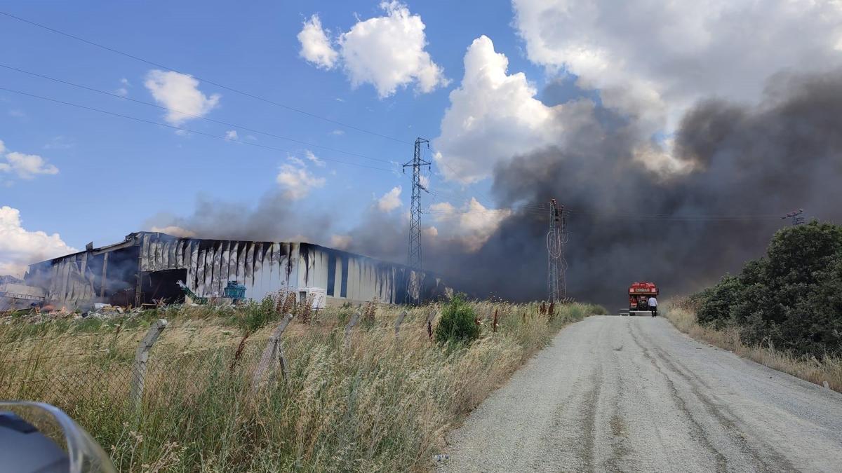 Edirne’de katı atık bertaraf tesisinde yangın
