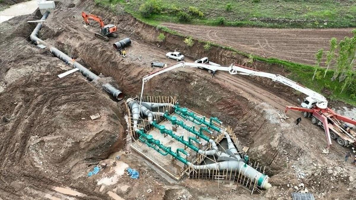Sivas'ta dev sulama projesinde sona yaklaşıldı! Çiftçiye yılda 283 milyon liralık katkı sağlayacak
