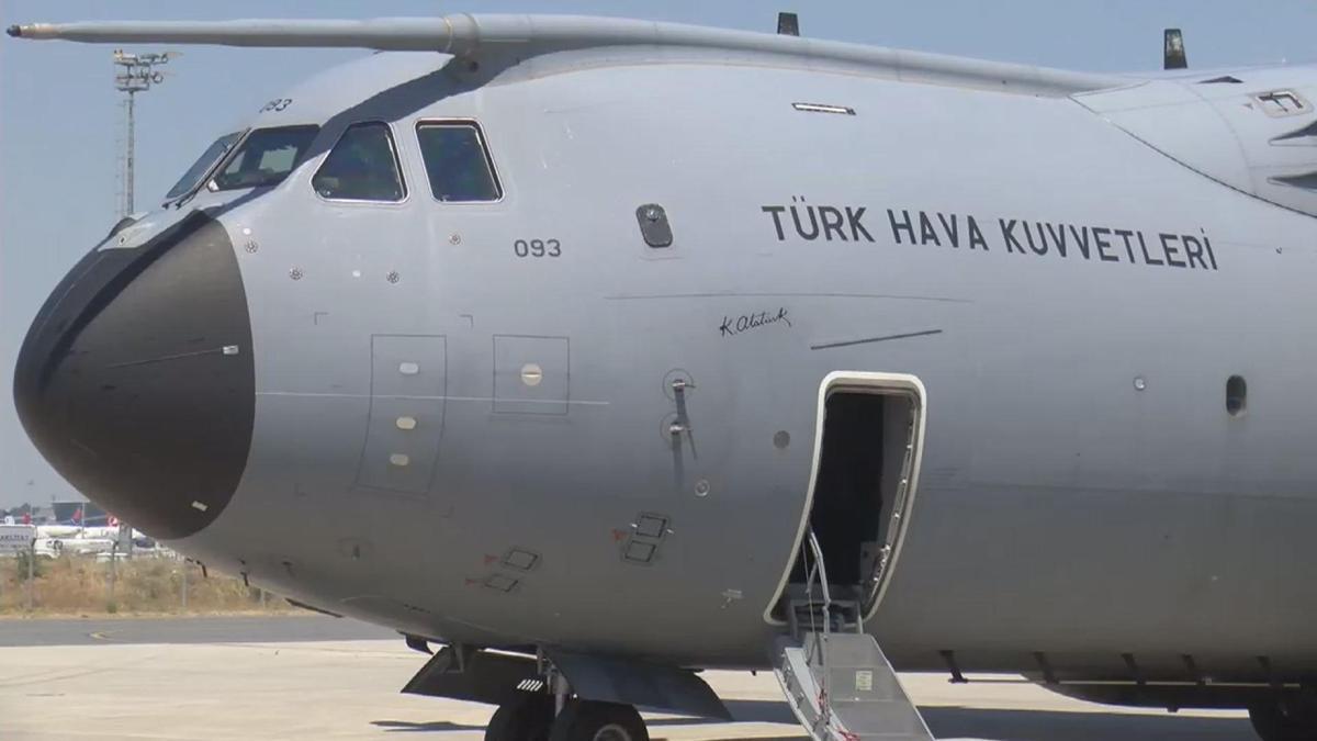 Venezuela'ya yardım ekiplerini taşıyacak 2 uçak İstanbul'dan uğurlanıyor-1 ​ ​