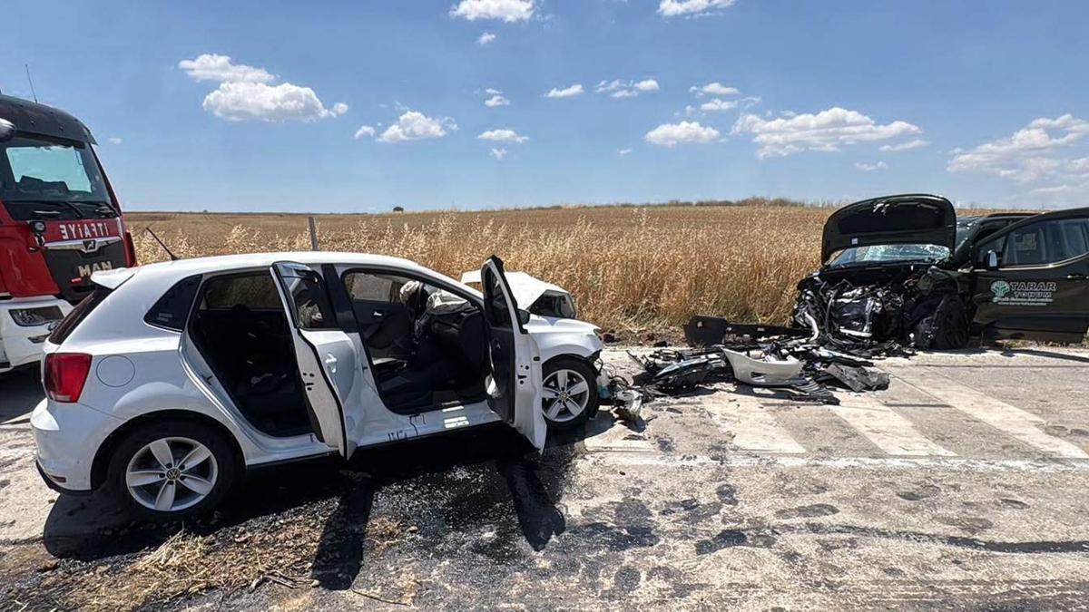 Tekirdağ'da otomobille hafif ticari araç çarpıştı; 2 yaralı