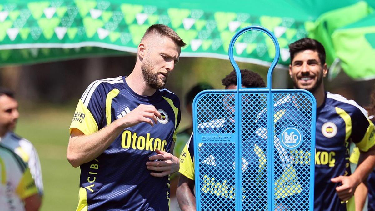 Fenerbahçe'de Skriniar ve Asensio takımla çalıştı