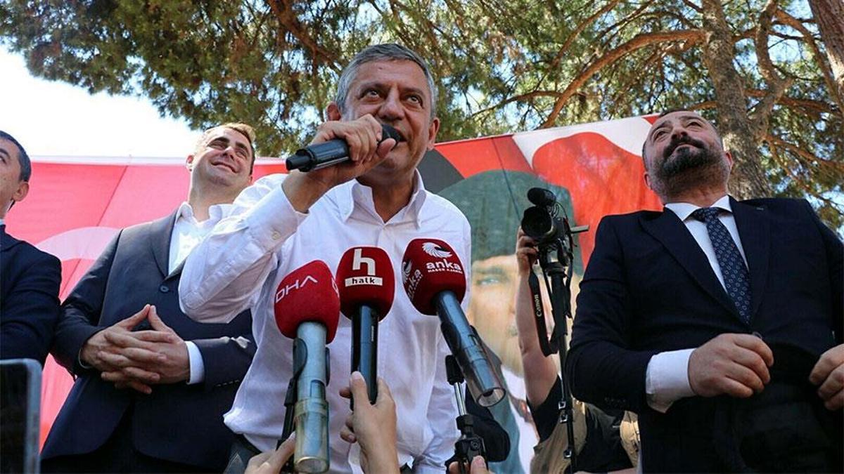 Özgür Özel, İzmir'den yeni parti sinyali verdi! CHP'li vekiller 'yeni parti'ye ne diyor?