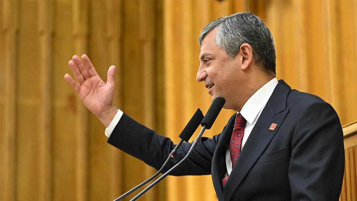 Özgür Özel'den CHP grubunda yeni parti sinyalleri