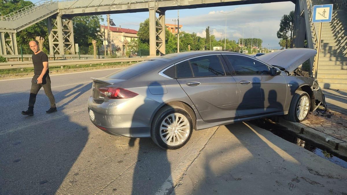 Samsun'da trafik kazasında 2 kişi yaralandı