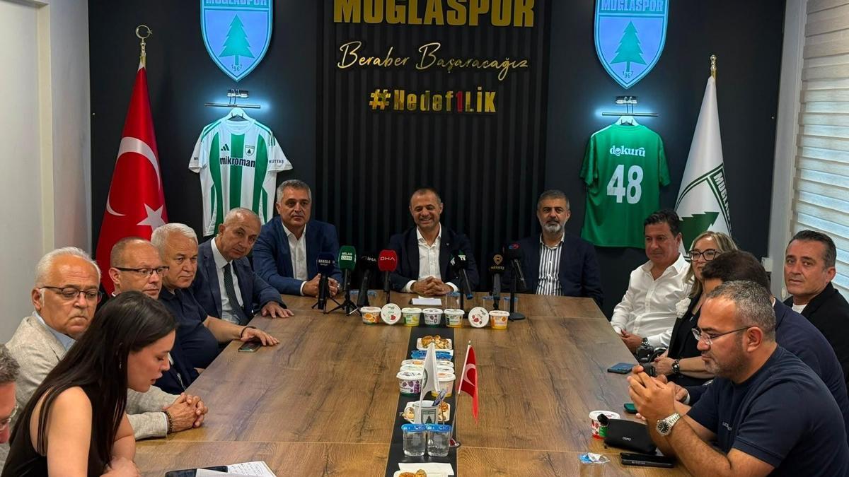 Muğlaspor yeni sezon sponsorlarını tanıttı