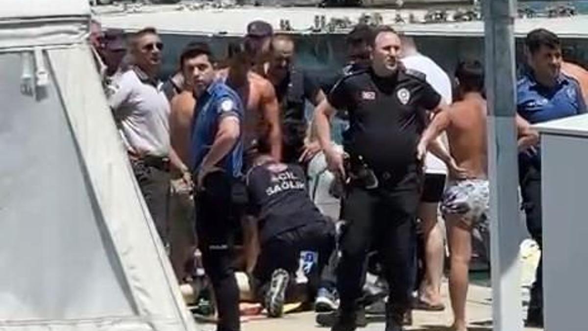 Sarıyer'de denizde boğulma tehlikesi geçiren çocuk hastaneye kaldırıldı