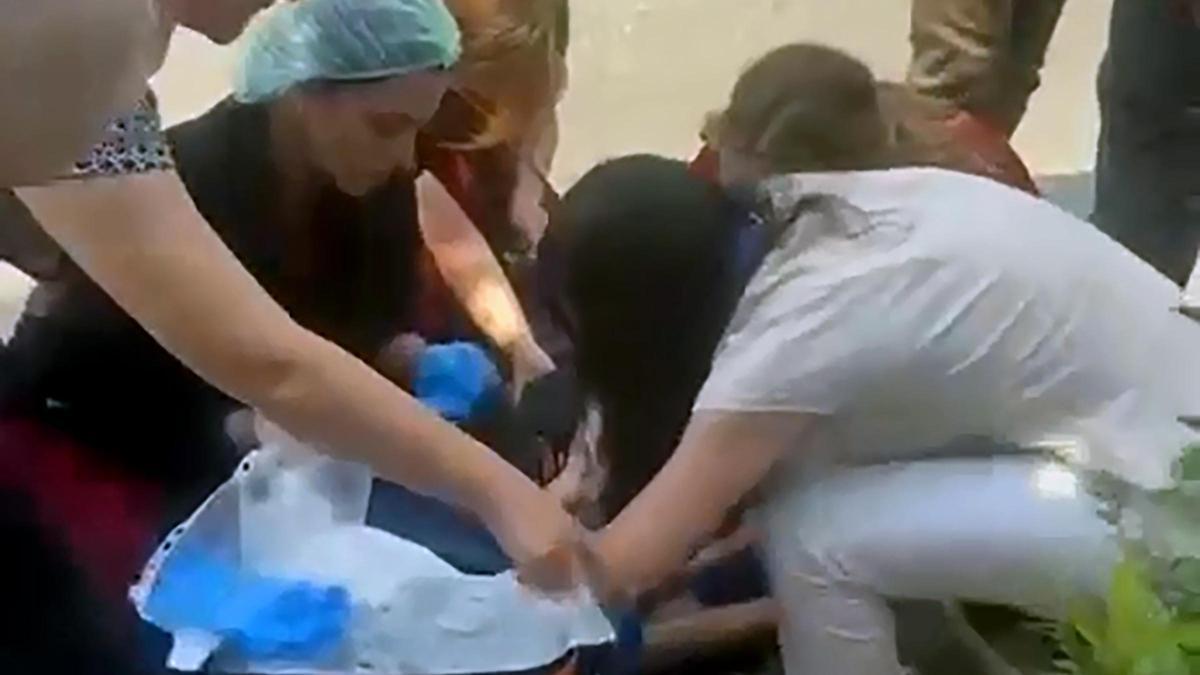 Minibüsün çarptığı yaya öldü; kaçan sürücü yakalandı haber görseli