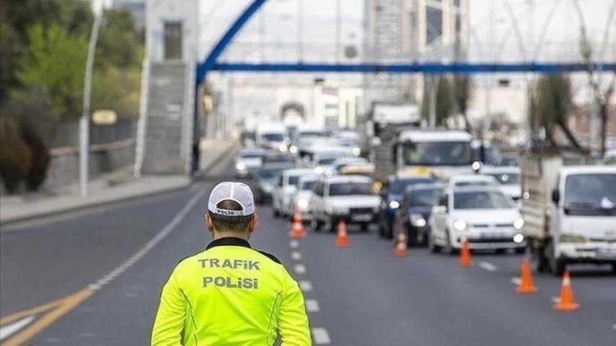 ANKARA'DA YOLLAR NE ZAMAN AÇILACAK: 7-8 Temmuz NATO Zirvesi Ankara'da trafiğe kapatılan yollar açıldı mı? 8 Temmuz Ankara'da yollar kapalı mı?