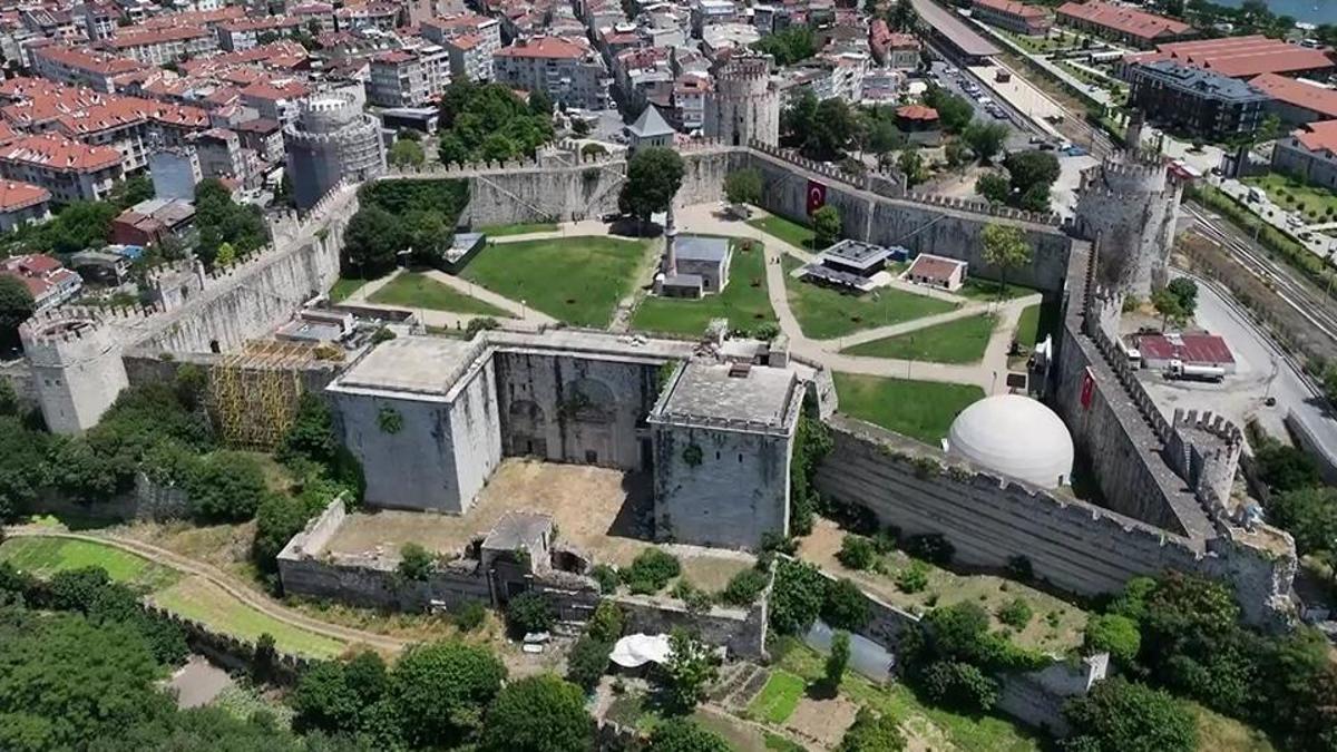 Macaristan Başbakanı’ndan NATO Zirvesi öncesi İstanbul turu