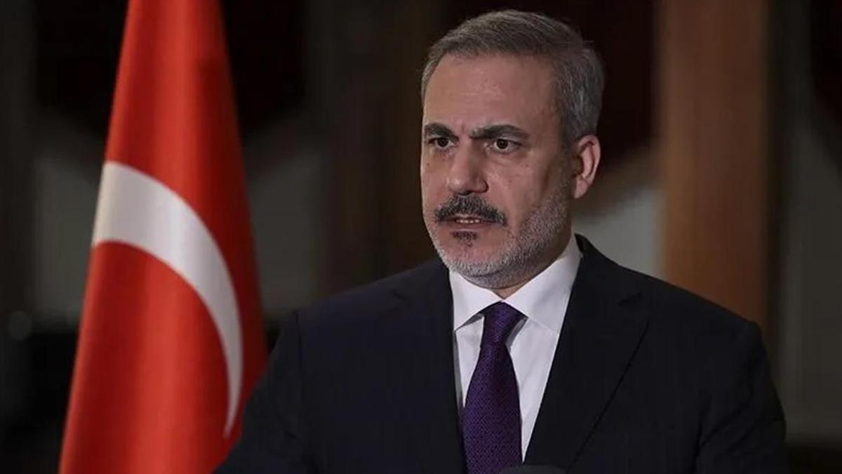 Dışişleri Bakanı Hakan Fidan bir açıklama yaparken