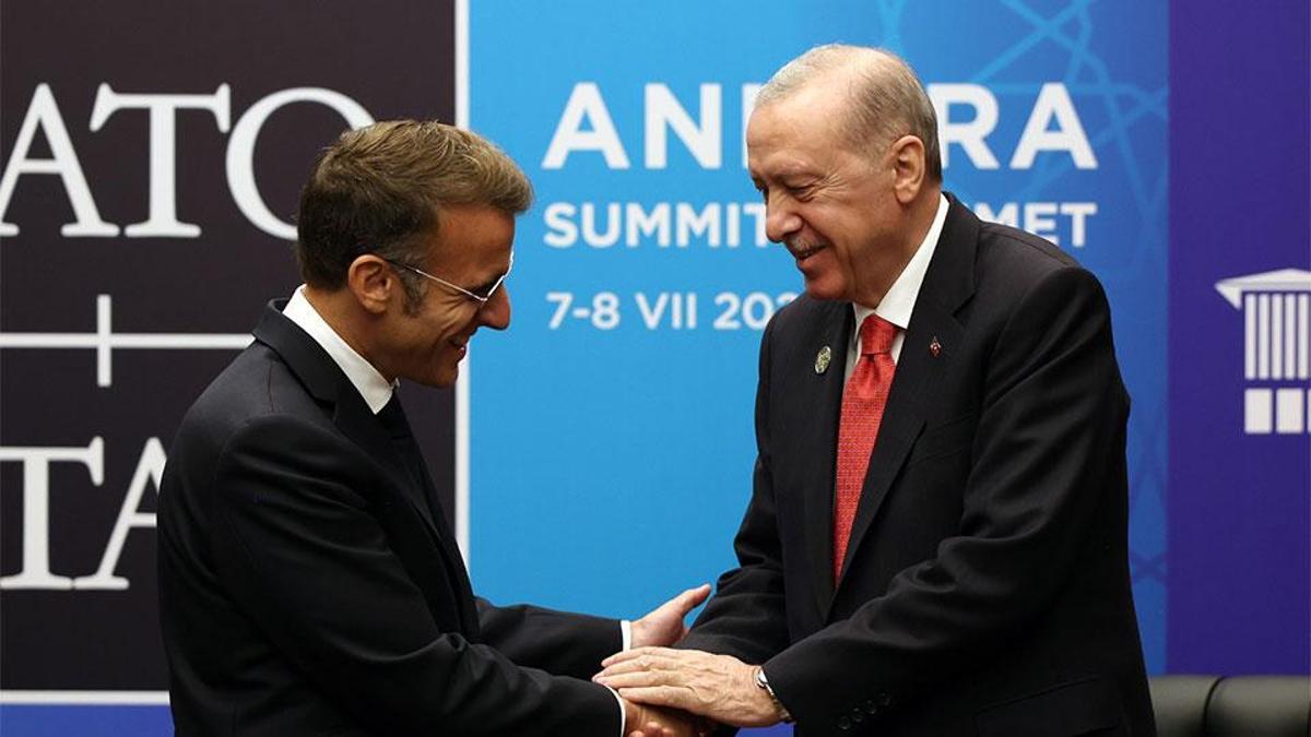 SON DAKİKA! Cumhurbaşkanı Erdoğan'dan NATO diplomasisi! Macron, Meloni, Merz, Starmer, Şara...
