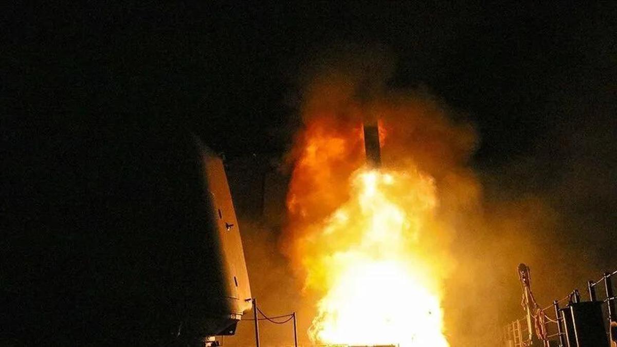 Almanya, ABD'den Tomahawk füzeleri satın alacak haber görseli