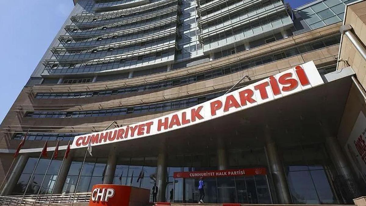 SON DAKİKA | CHP'de 7 il başkanı görevden alındı