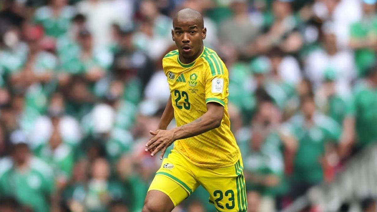 Güney Afrikalı milli futbolcu Jayden Adams hayatını kaybetti haber görseli