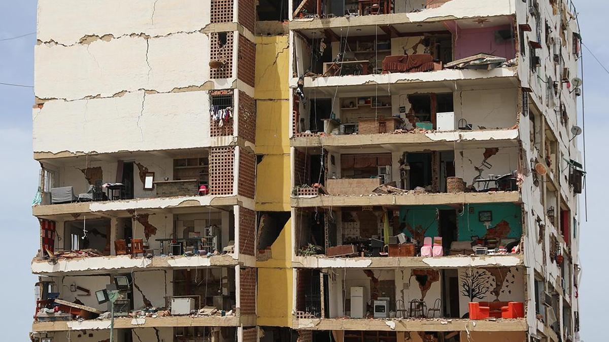 Venezuela'da bilanço ağırlaşıyor! Can kaybı 4 bini aştı
