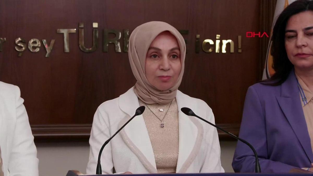 AK Parti Grup Başkanvekili Leyla Şahin Usta, suça sürüklenen çocuk düzenlemesi hakkında açıklama yapıyor.