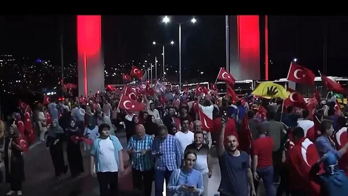 AK Parti'den 15 Temmuz paylaşımı: "Zafer Bizim"