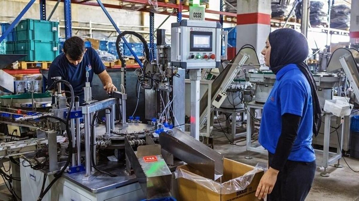 İki kişiyle başladılar, 243 kişilik üretim üssüne dönüştüler! İthal yedek parçaya yerli alternatif haber görseli
