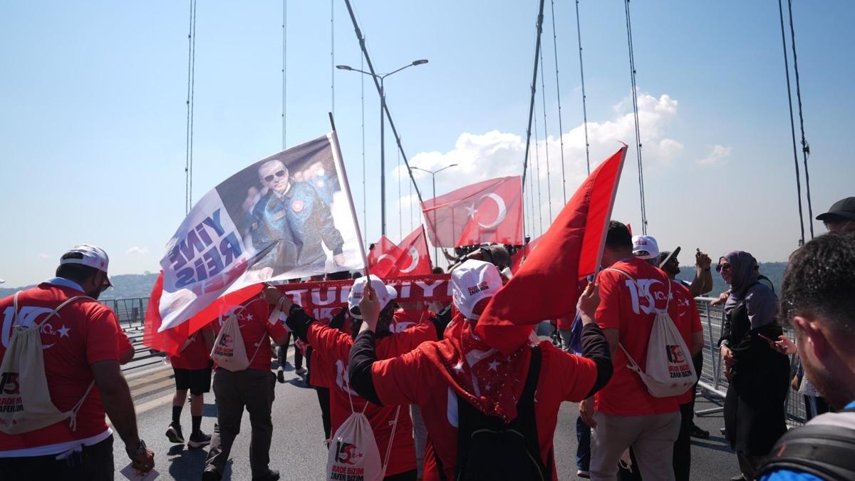 15 Temmuz şehitlerini anma töreninden bir görüntü
