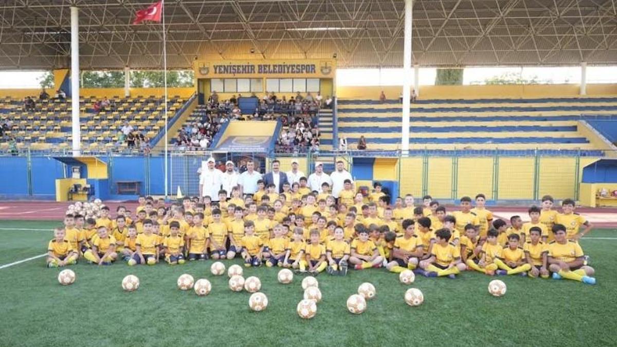 Yenişehir’de Yaz Spor Okulu başladı haber görseli