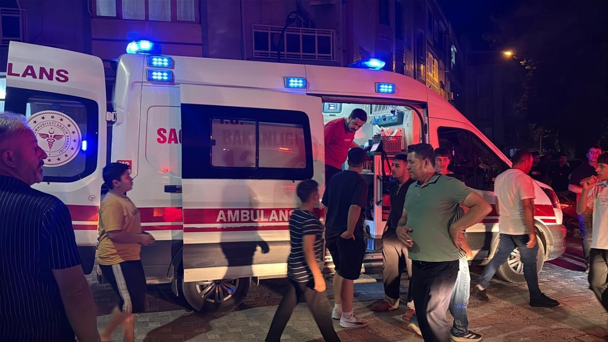 Manisa'da eşinin burnunu ısıran şüpheli gözaltına alındı.