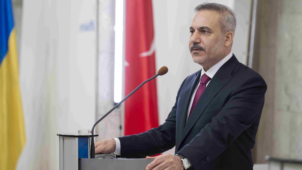 SON DAKİKA... Dışişleri Bakanı Hakan Fidan Kiev'de: Savaş Karadeniz'e taşınmamalı