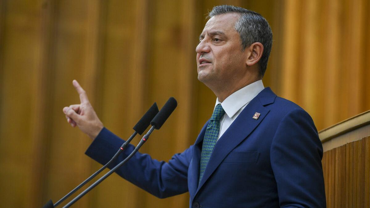 Özel‘in partisinin adı "Yeni Parti" mi?
