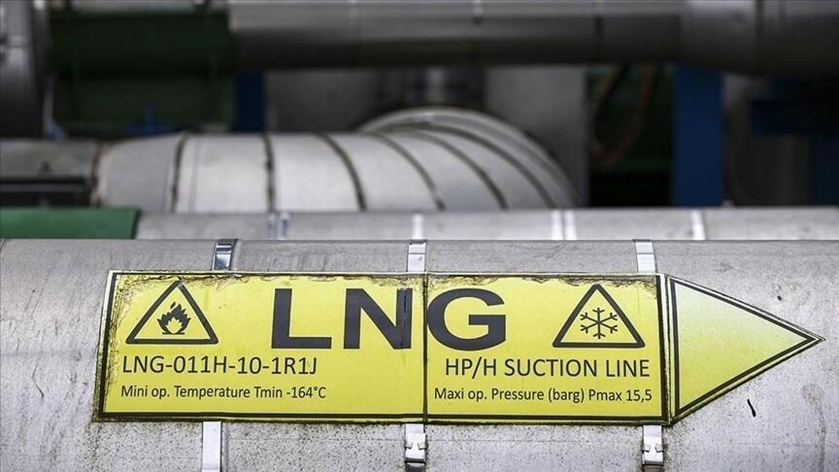 Rus gazından çıkış sürüyor, Avrupa LNG'ye yöneliyor